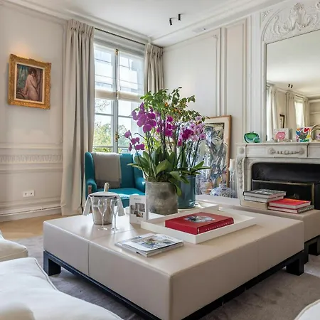 Le Haussmannien Chic *